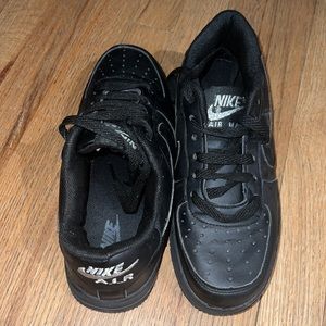 Black Air Force one nike with silver embroidery 6.5us 38eu
